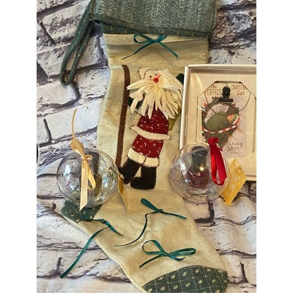 Christmas is here Bundle😇‎ - Picture 1 of 8